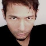 EXTREMIDADES (EN ESPAÑOL) - Elvis Máximo - LETRAS.COM