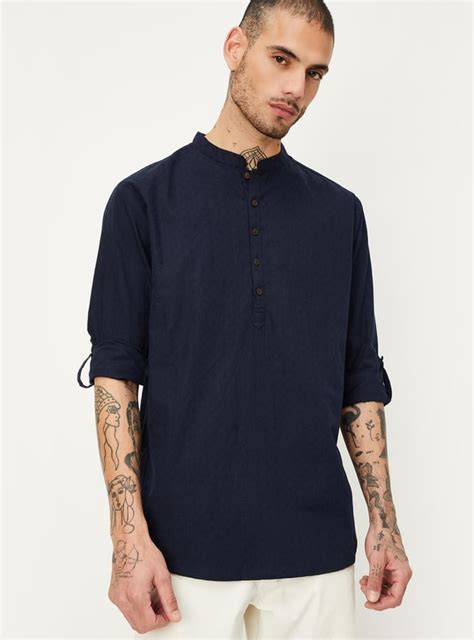 Buy Men Dobby Woven Short Kurta Online at just Rs. 699.0 ...