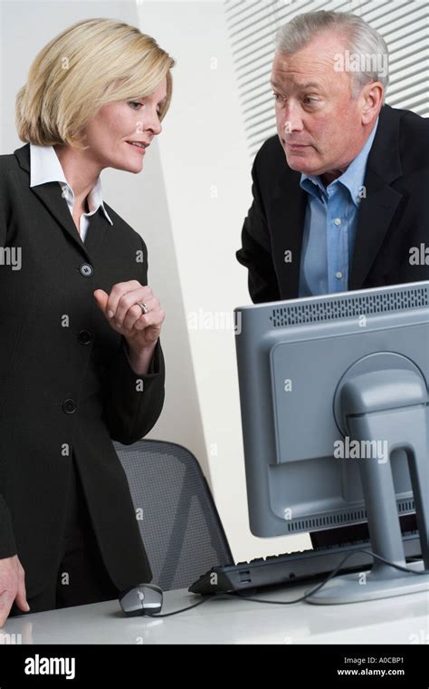 Business People Worker Pic 的图像结果