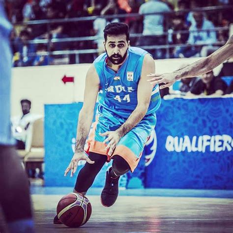 राष्ट्रीय बास्केटबॉल चैम्पियनशिप में बैस्ट प्लेयर बने अर्शप्रीत सिंह ...