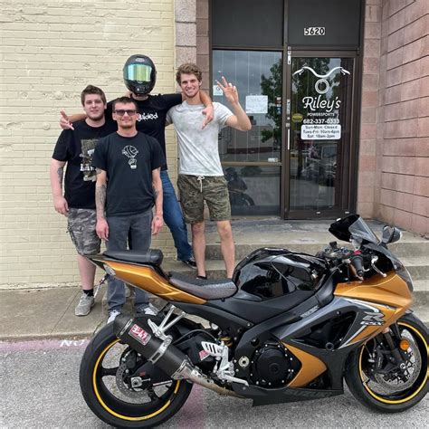 Gixxer Brah Age, Height, Wife, Real Name, Net Worth, Parents