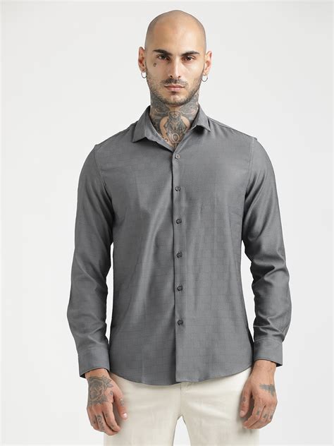 Men Textured Poly Shirt with Structured Finish – FYVA