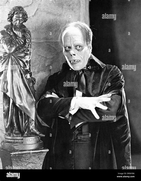 THE PHANTOM OF THE OPERA 1925 Universal Pictures film with Lon Chaney ...