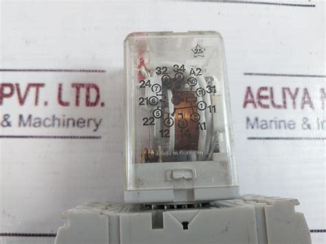 Kuhnke UF3C-24VACN Universal Relay With Base – Aeliya Marine Tech