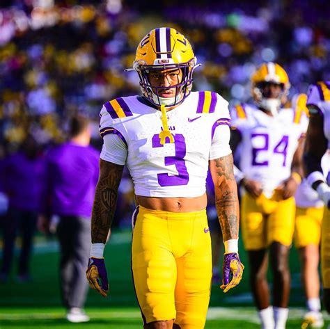 Greg Brooks, jugador de LSU, diagnosticado con extraño cáncer tras ser ...