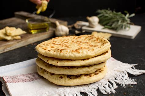 Pita Garlic Bread Recipe at Jennifer Marshall blog
