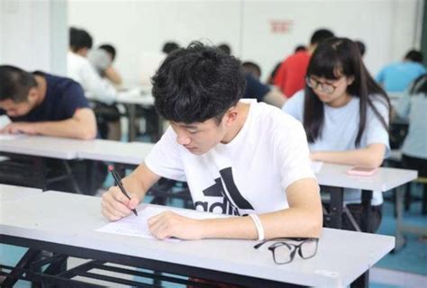 长沙公办高中录取分数线【2023年中考生参考】 - 知乎