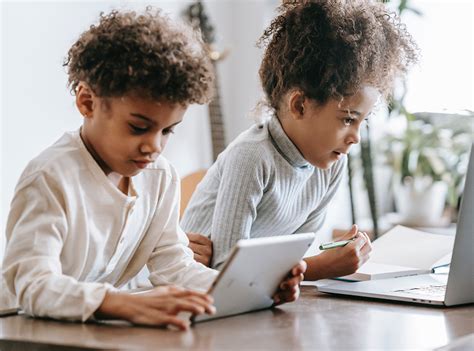 Kids' Laptops 的图像结果