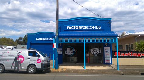 Custom Shop Signs 的图像结果