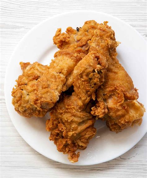 Cornmeal Crusted Fried Chicken Recipe | Leite's Culinaria