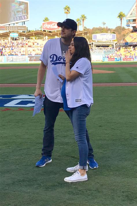 Mila Kunis & Ashton Kutcher - Annouce the LA Dodgers vs Chicago Cubs ...