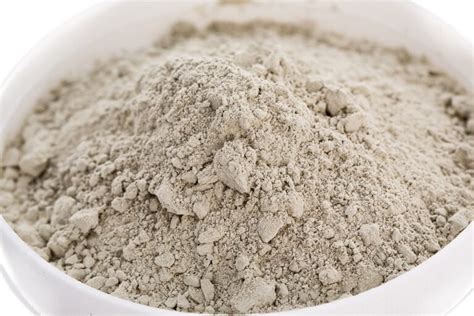 Calcium Bentonite Clay: Benefits, Side Effects, Uses, Mask - CMS ...