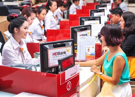 越南多家银行正式发行内地芯片卡_东方经济网