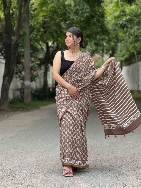 GREY BLOCK PRINT COTTON MULMUL SARI