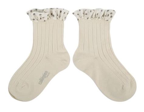 Collegien - Emilie - Polka Dots Ruffle Ankle Socks / Doux Agneaux | k&y ...