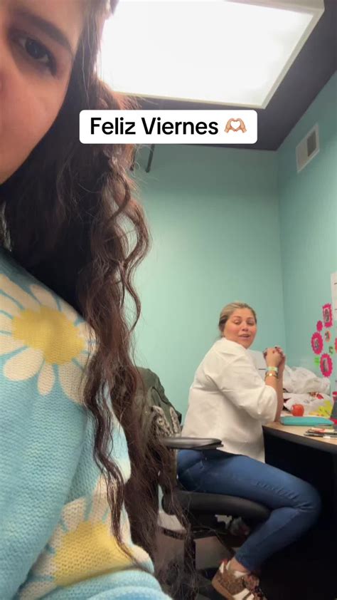 lo unico bueno q sabe hacer q tal | Yulian Saavedra (@yuliansaavedra1)