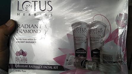Lotus Herbals Radiant Diamond Cellular Radiance 5 In 1 Facial Kit ...
