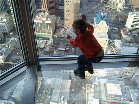 Exploring Acrophobia: The Fear of Heights - Mantra Care
