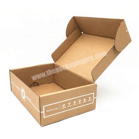 Cardboard Shipping Box 的图像结果