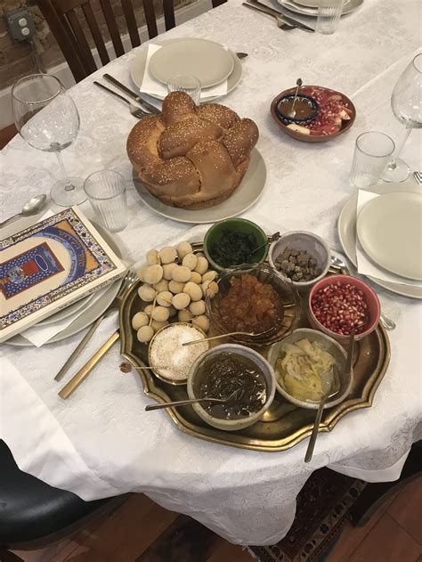 Rosh Hashanah Dinner Let's Welcome The New Year With Great Food From