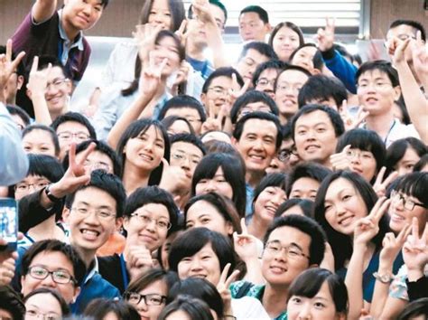 台湾高校招收大陆学生名额减半 校方坦言两岸政治氛围是主因