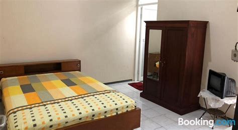 PUNCAK HOMESTAY (Malang) - Guesthouse Reviews & Photos - Tripadvisor