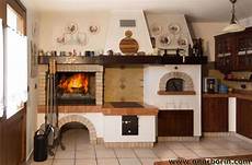 cucina rustica con camino non c 232 nulla di pi 249 bello di una grigliata camino a legna cucina rustica con camino non c 232 nulla di pi 249 bello di una grigliata camino a legna