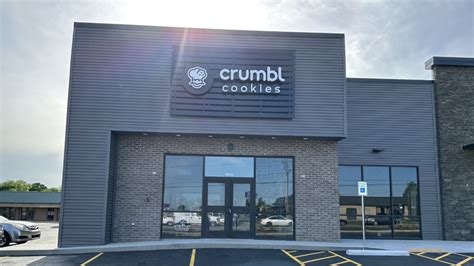 Crumbl Cookies in Fort Smith set to open next week | 5newsonline.com