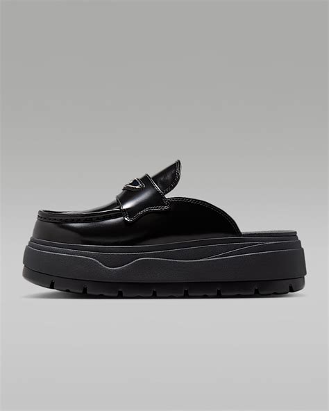 Air Jordan Mule Women's Shoes. Nike IN