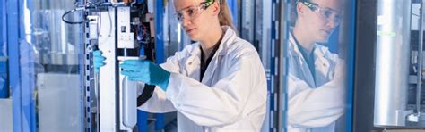 Covestro Opens AI-Powered, Automated Lab