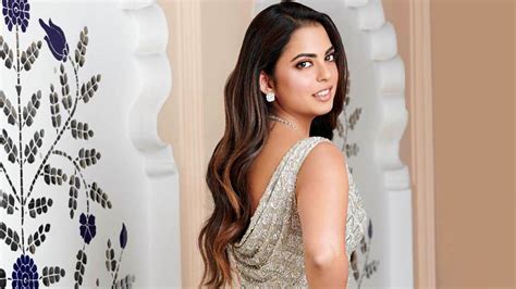 3 times Isha Ambani served high octane glamour in an array of ...