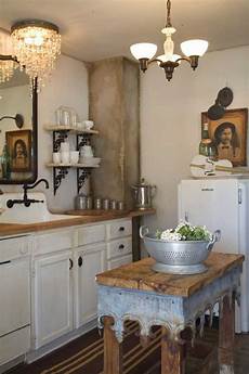 Small Rustic Kitchen Island by 32 Simple Rustic Kitchen Islands Amazing Diy Small Rustic Kitchen Island