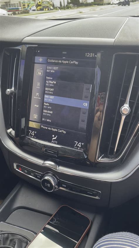 college radio station plays werewolf bar mitzvah : r/30ROCK