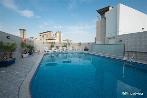 Landmark Hotel Riqqa Pool: Pictures & Reviews - Tripadvisor