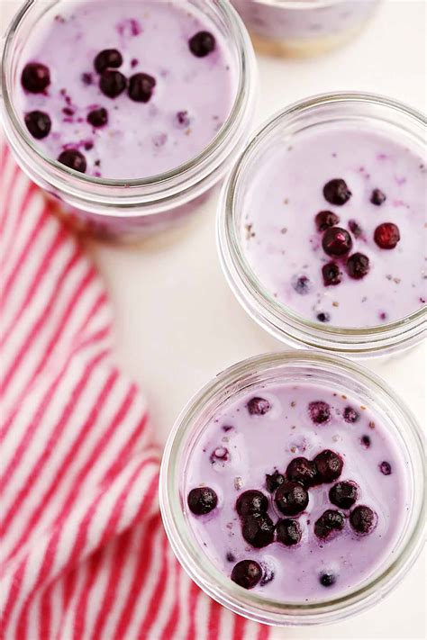 What Does Kefir Taste Like? (Plus How To Make It Tasty Tips) - Flavorful Home