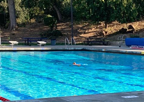 Buchanan Swim Center | City of Pittsburg Recreation