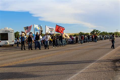 Wounded Knee Memorial Run - Indianz.Com