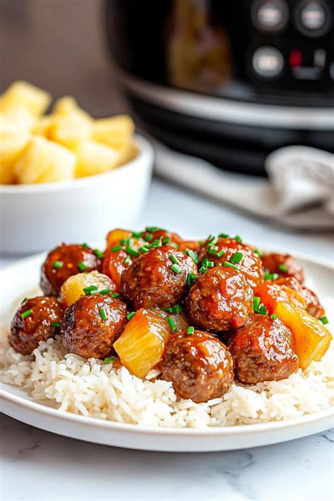 https://insanelygoodrecipes.com/wp-content/uploads/2025/01/Crockpot-Hawaiian-Meatballs-Recipe.jpg