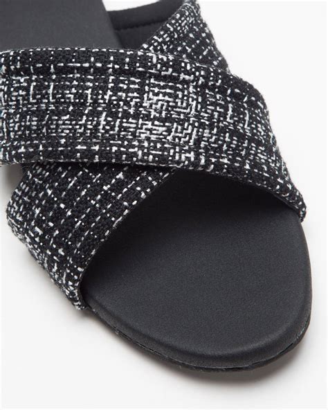 Cross-Strapped Black Jute Flats - Windlust