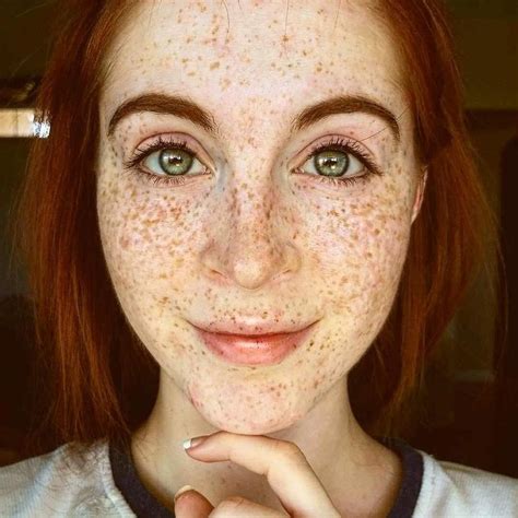 Pin by Sascha Bender on redhead and freckled | Beautiful red hair, Freckles girl, Redheads freckles
