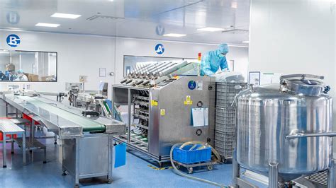 Manufacturing Beauty Products 的图像结果