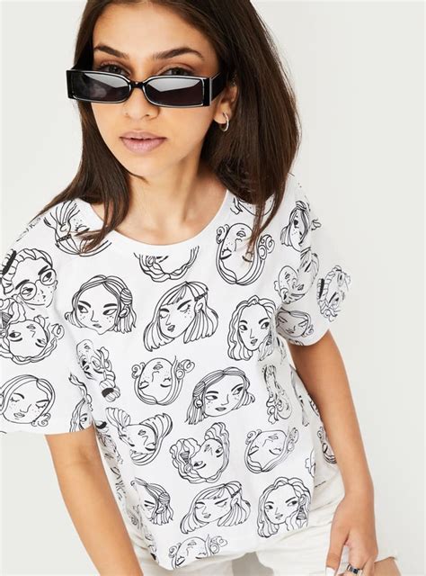 Buy Girls Printed Boxy Crop T-shirt Online at just Rs. 249.0 ...