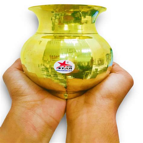 Brass Lota/Kalash for Pooja (set of 2) – Nutristar