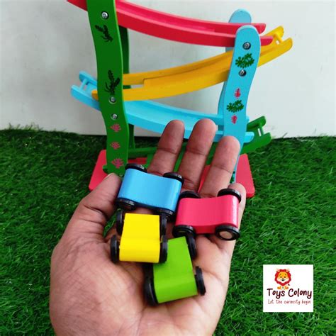 Miniature Speeding Car – Toys Colony