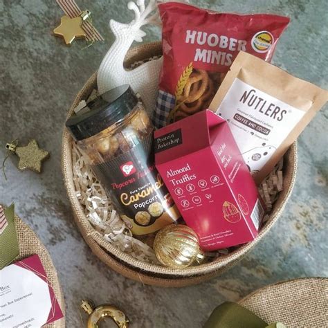 Buy Gourmet Teas, Herbs & More From The Gourmet Box | LBB