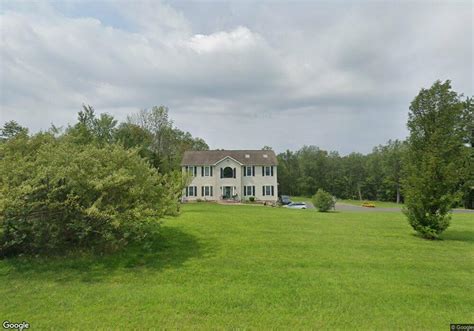 12 Broadview Ln, Red Hook, NY 12571 | Homes.com