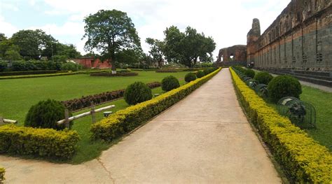 B M GRAND HOTEL AND RESORT (Nityanandapur) - Specialty Hotel Reviews ...