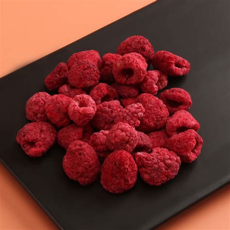freeze dried raspberry whole