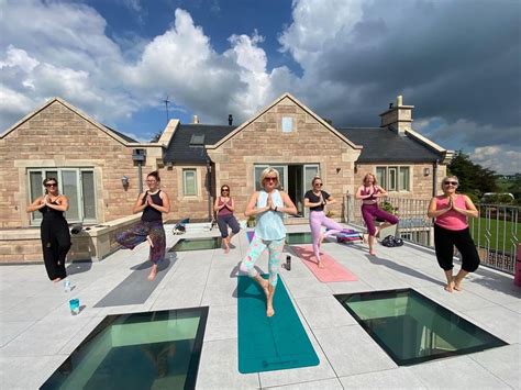 Retreat , Stanley, Stoke-On-Trent, Staffordshire, Wetley Rocks, 25 ...