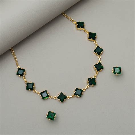 Hina - Stone Necklace Set – Zilmor